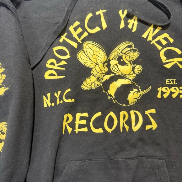Wu-Tang Clan Black and Yellow Graphic Hoodie 1993 - Picture 9 of 12